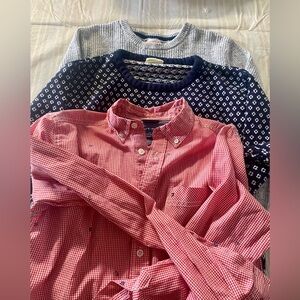 Boys clothing bundle 2 sweaters 1 Tommy Hilfiger button up shirt size L-XLboys